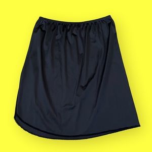 Vintage Vassarette half Slip Skirt Black size large